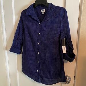 Old Navy navy button up with white pattern NWT